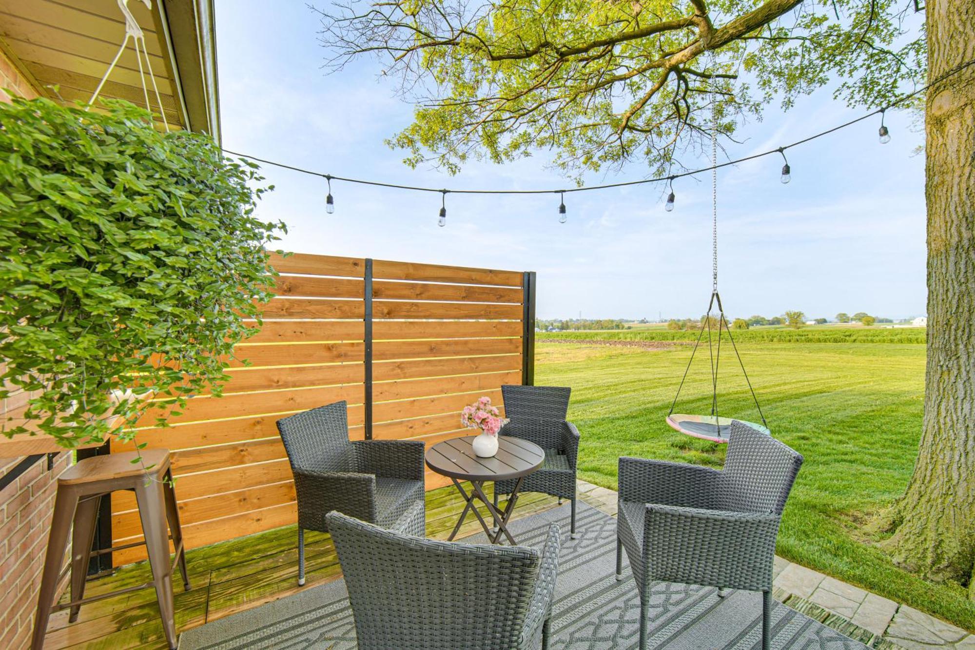 Villa Sunny Lancaster Gem, 4 Mi To Dutch Wonderland Esterno foto